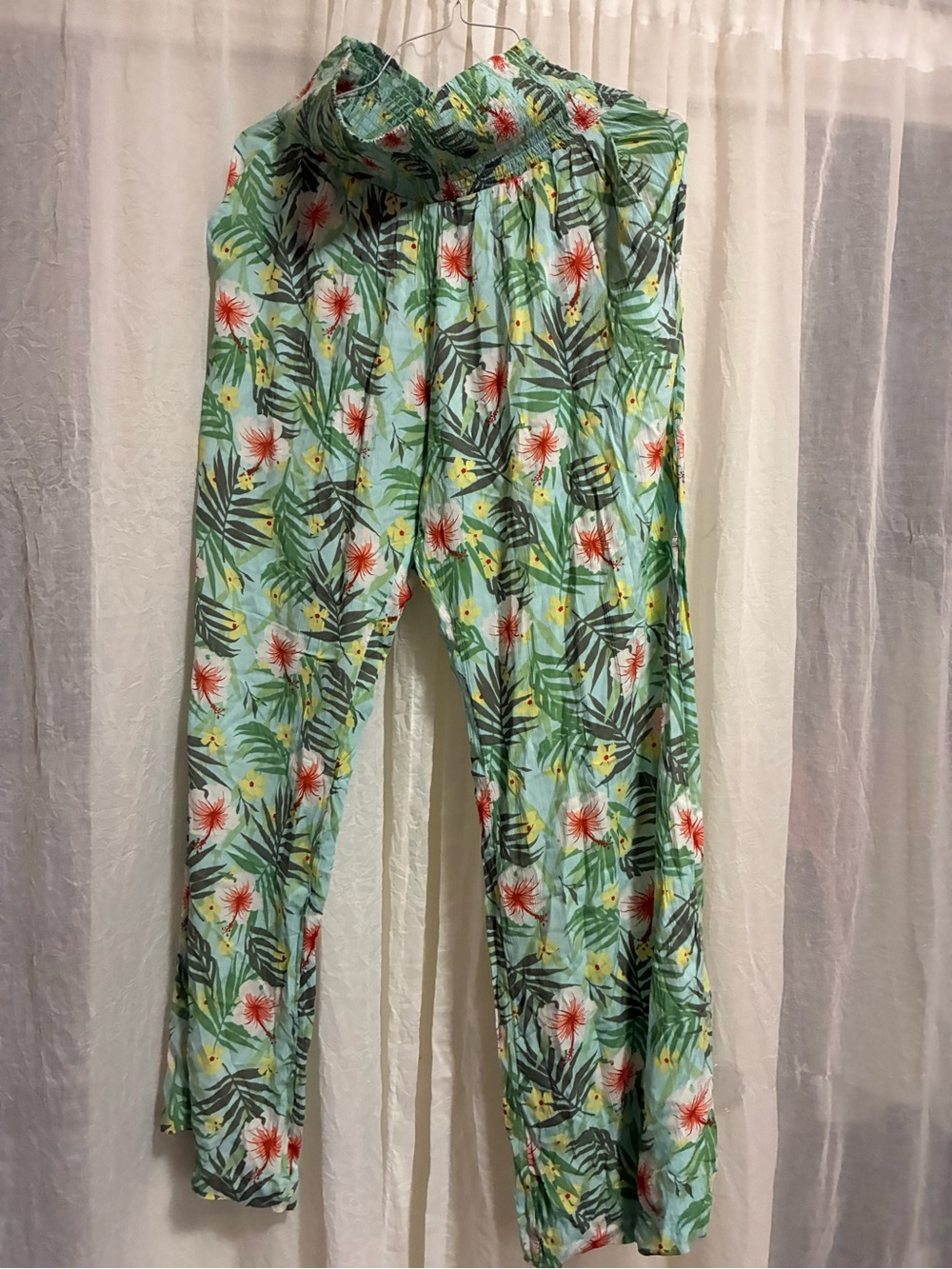 Women’s Straight Leg Tropical Print Pants - Green Floral